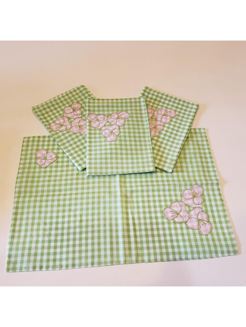 Vintage Cotton Gingham Napkin Placemat Set Green Pink Applique Hand Made Retro